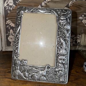 Vintage Arthur Court Cast Aluminum Picture Frame with Cats and Kittens 5x7